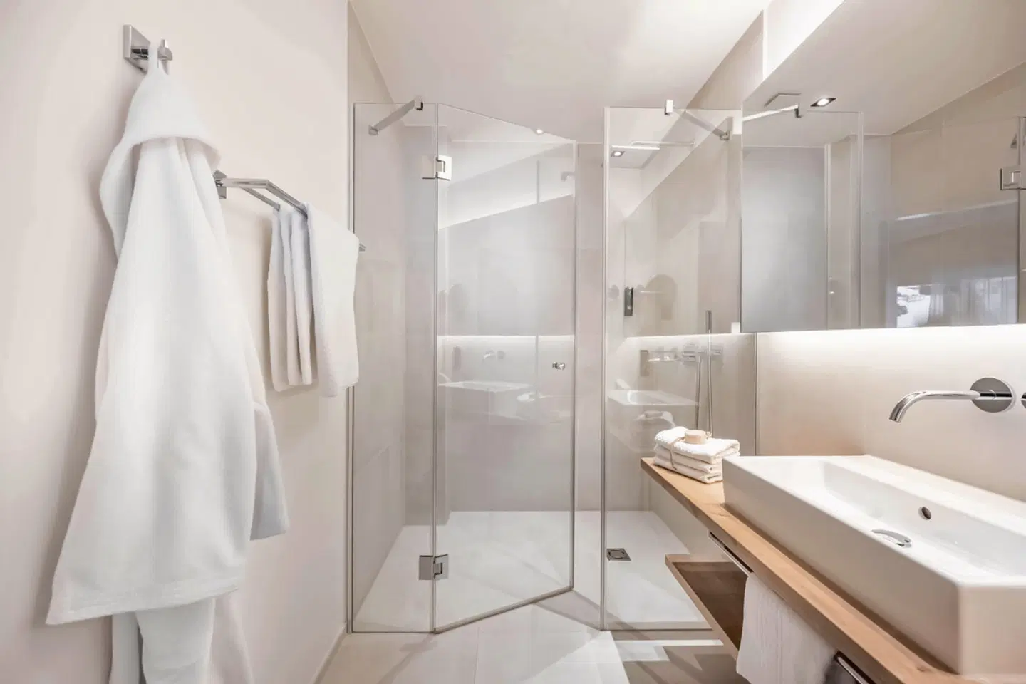 Sporthotel Chalets Badezimmer