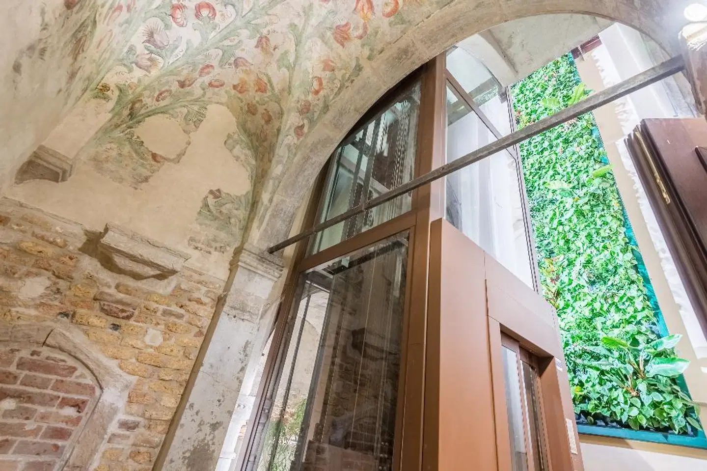 Hotel Nani Mocenigo Palace EXTERIOR