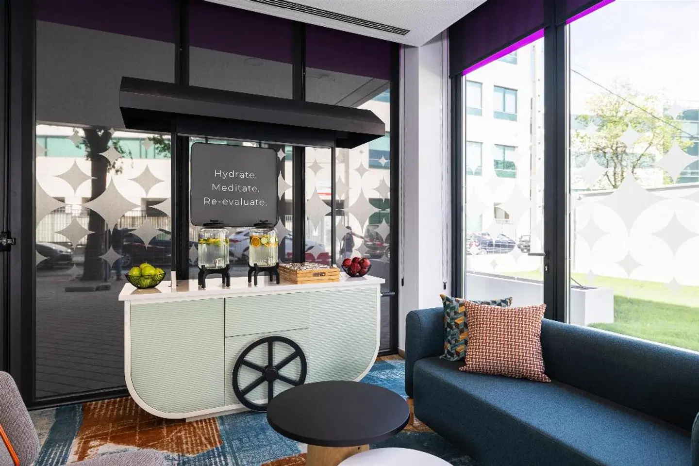 Spark By Hilton Madrid Alcala Bar