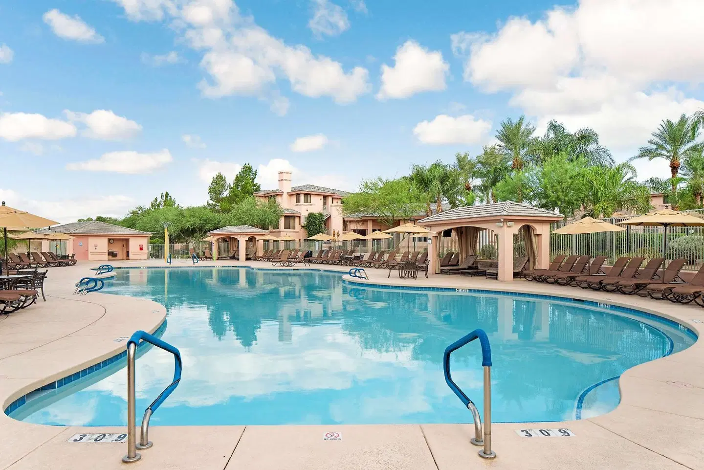 Scottsdale Links Resort OUTDOOR_POOL