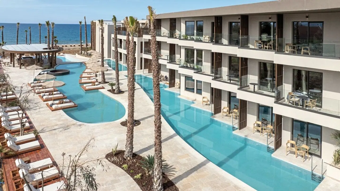 Nalu Resort & Spa OUTDOOR_POOL