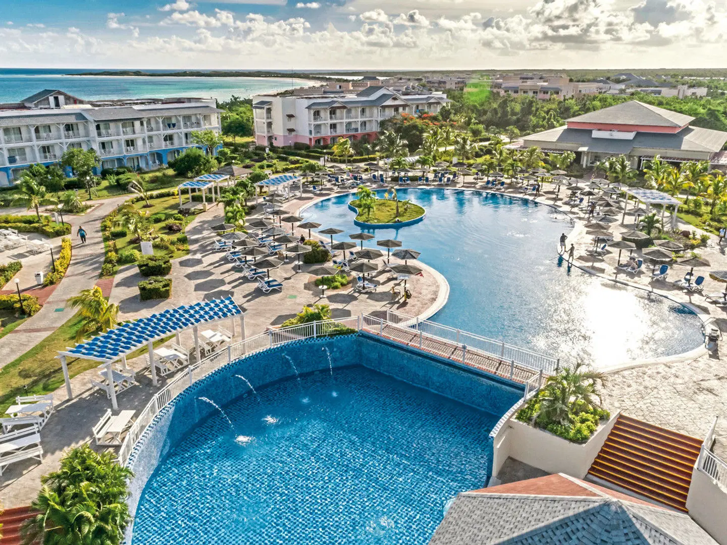 Memories Flamenco OUTDOOR_POOL