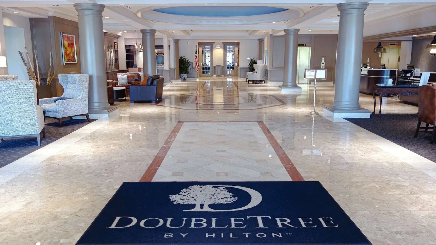 DoubleTree by Hilton, Leominster LOUNGE_LOBBY