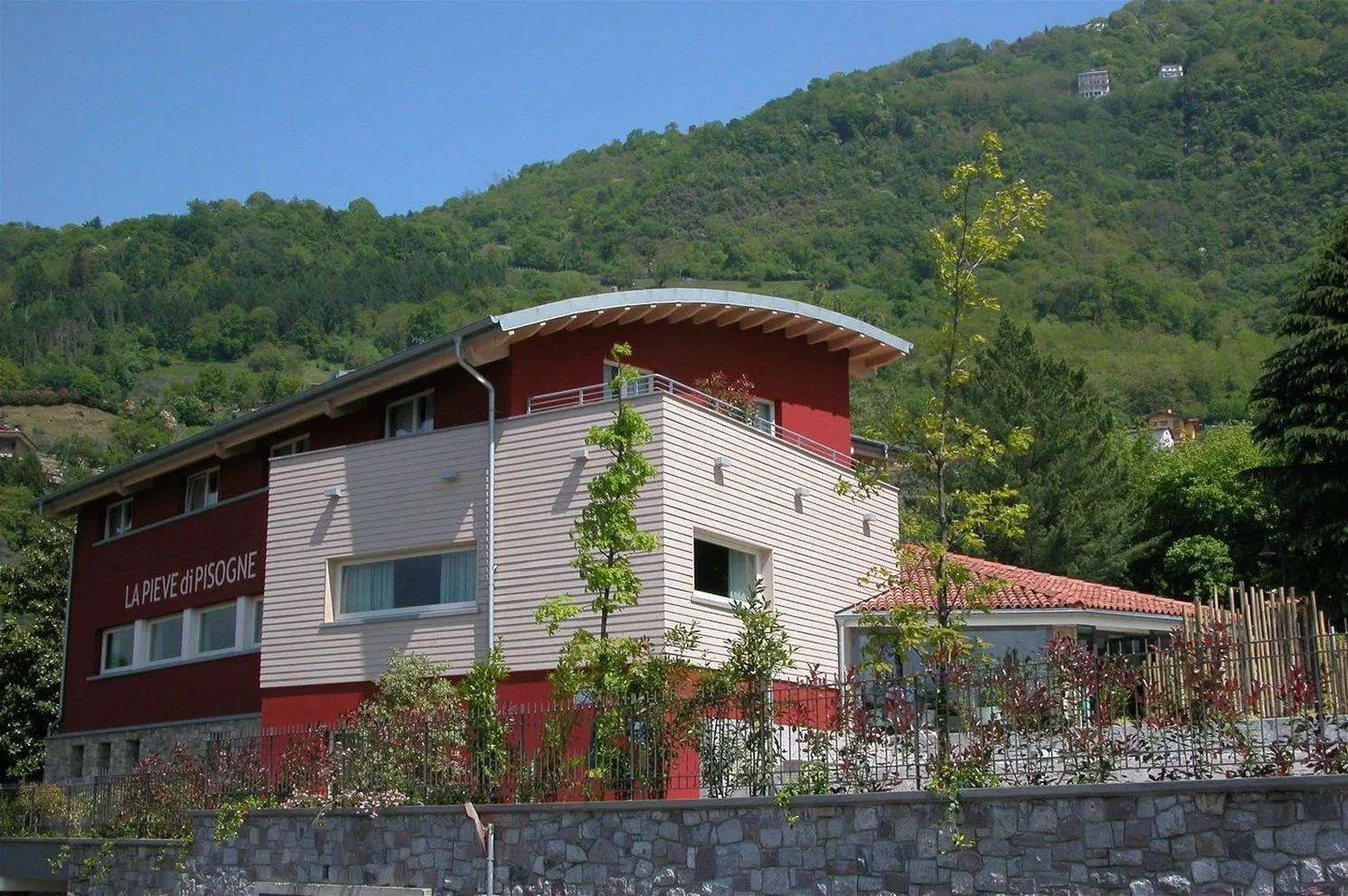 La Pieve di Pisogne EXTERIOR