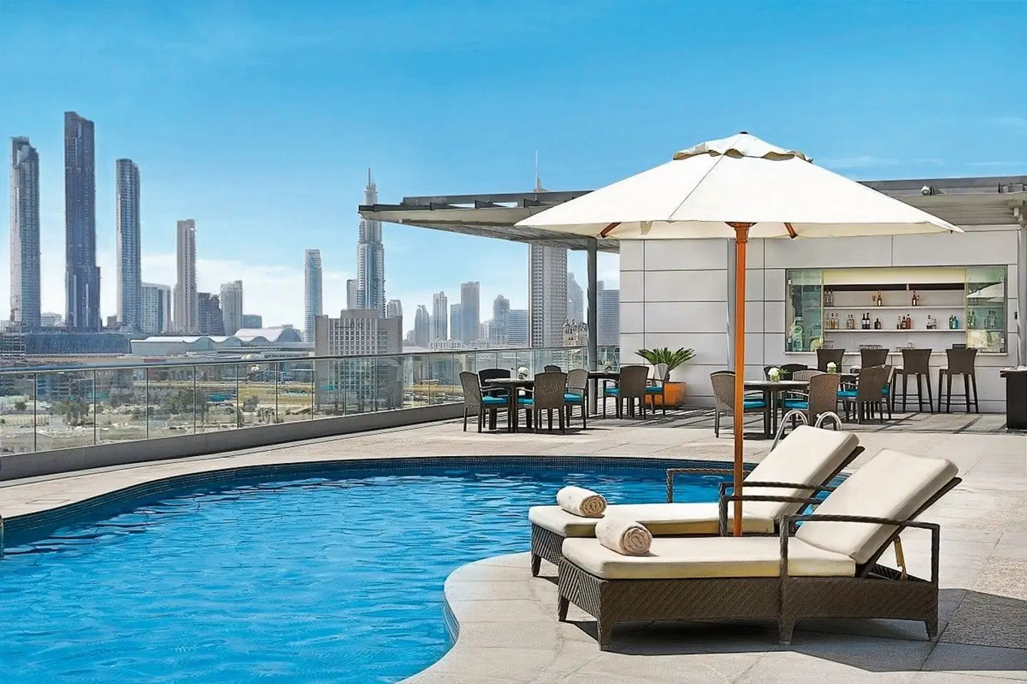 The Ritz-Carlton Dubai International Financial Centre OUTDOOR_POOL