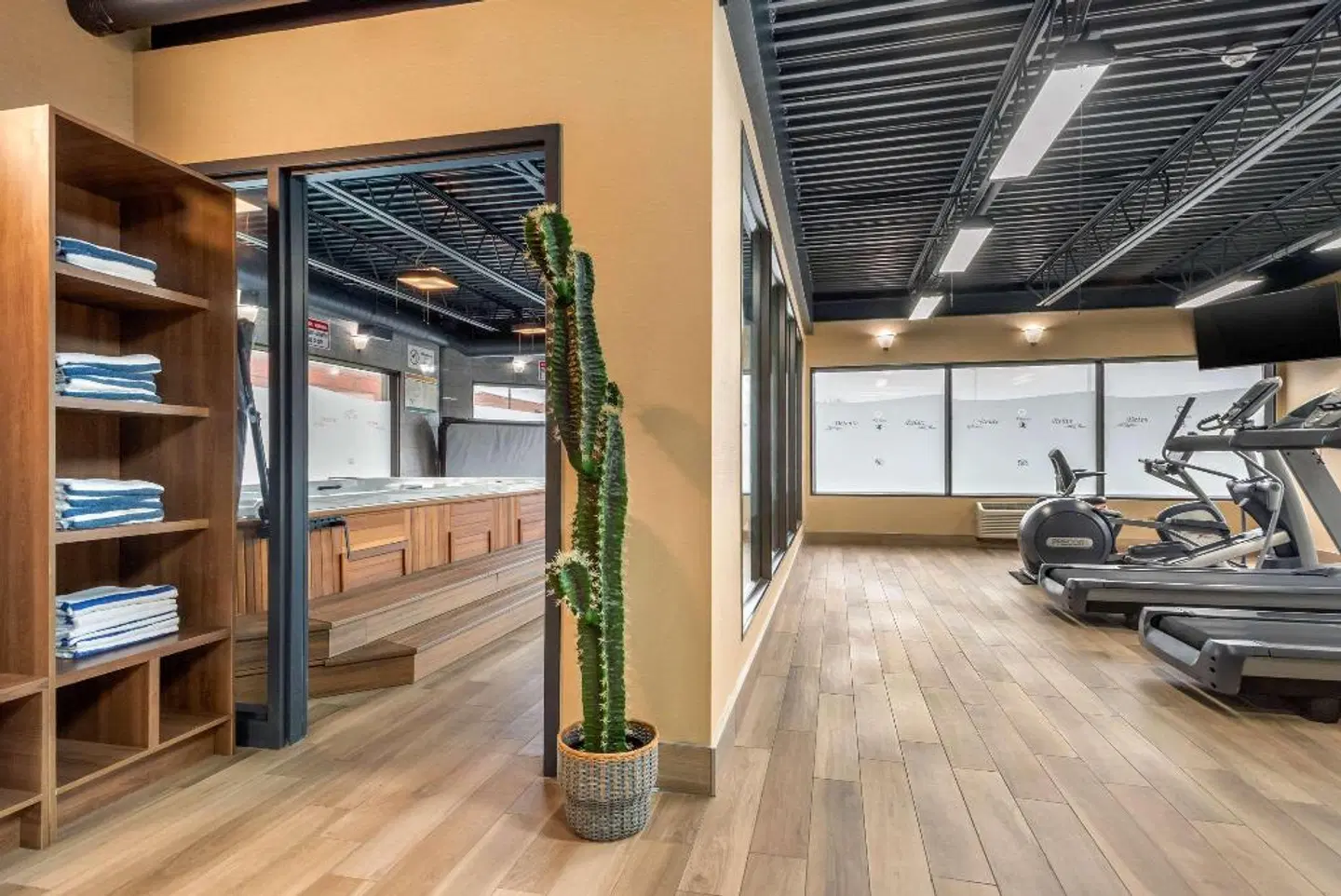 Quality Hotel Dorval ROOM_EXAMPLE