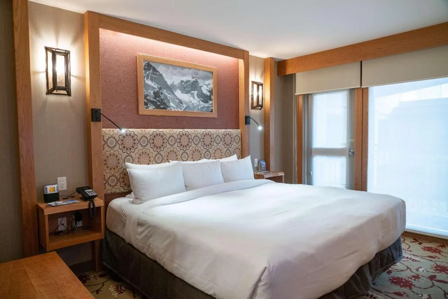 Banff Ptarmigan Inn ROOM_EXAMPLE