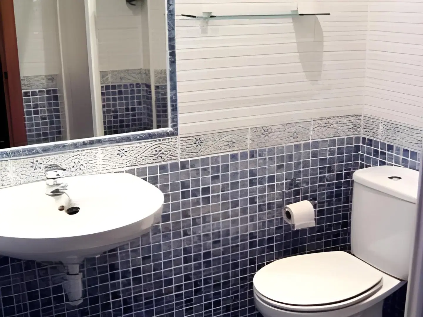 Pensión Don Claudio Badezimmer