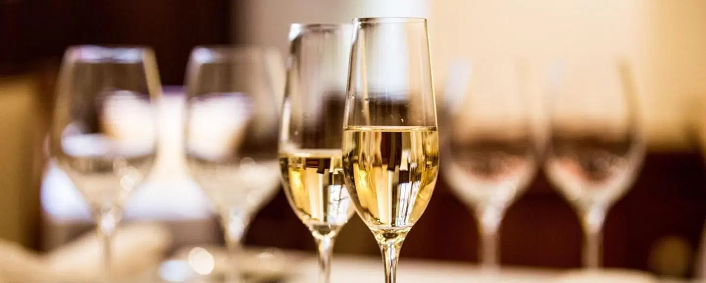 Eugenia de Montijo, Autograph Collection ROOM_EXAMPLE