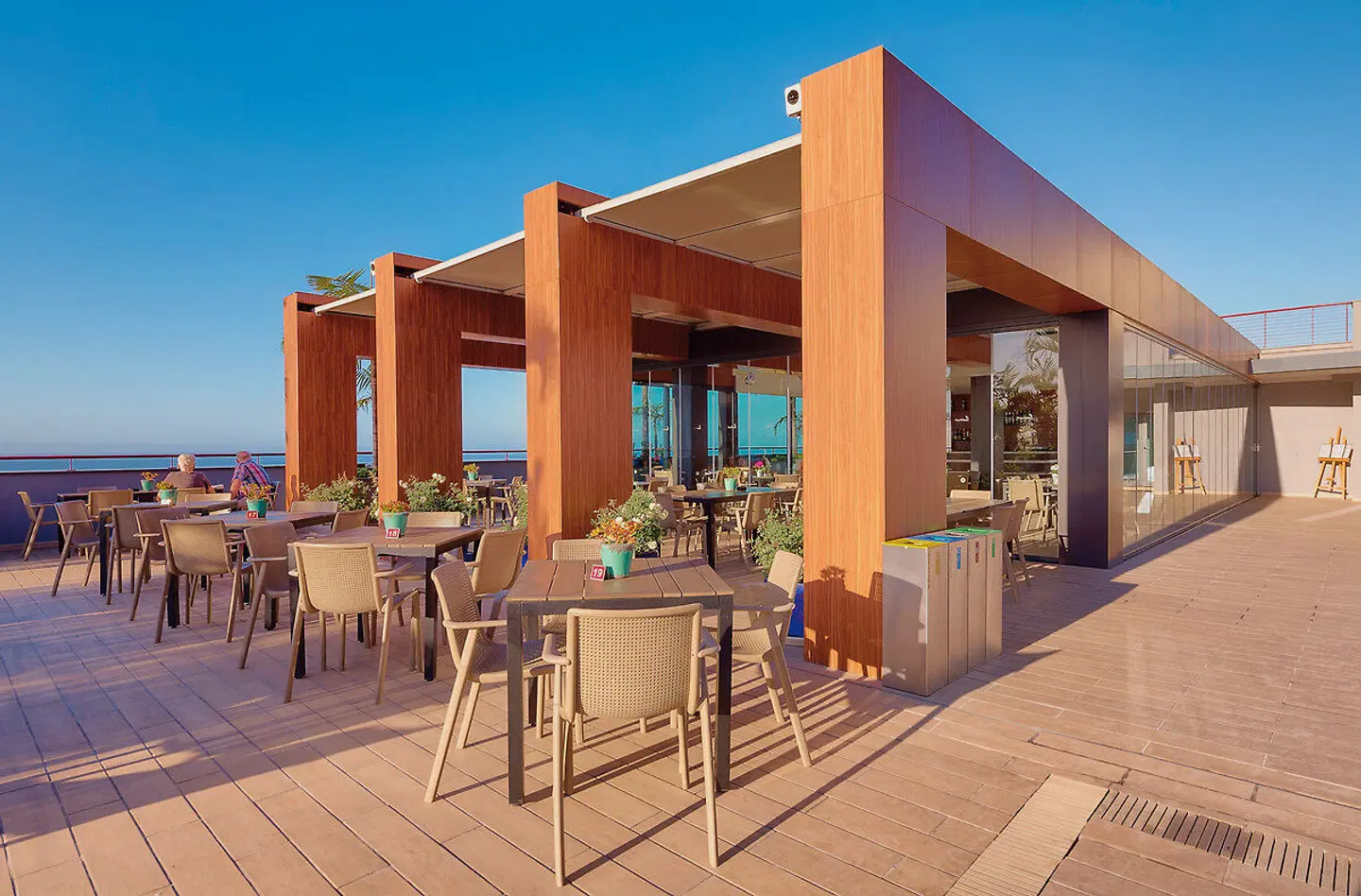 The Views Monumental Terrasse