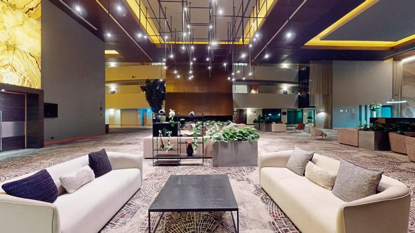 NH Collection Mexico City Airport T2 LOUNGE_LOBBY