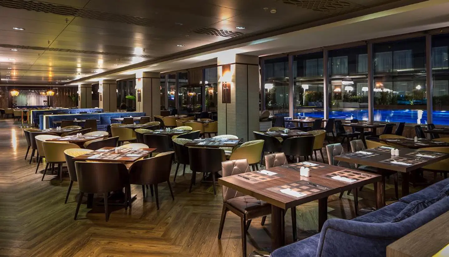 Windsor Hotel & Convention Center Restaurant