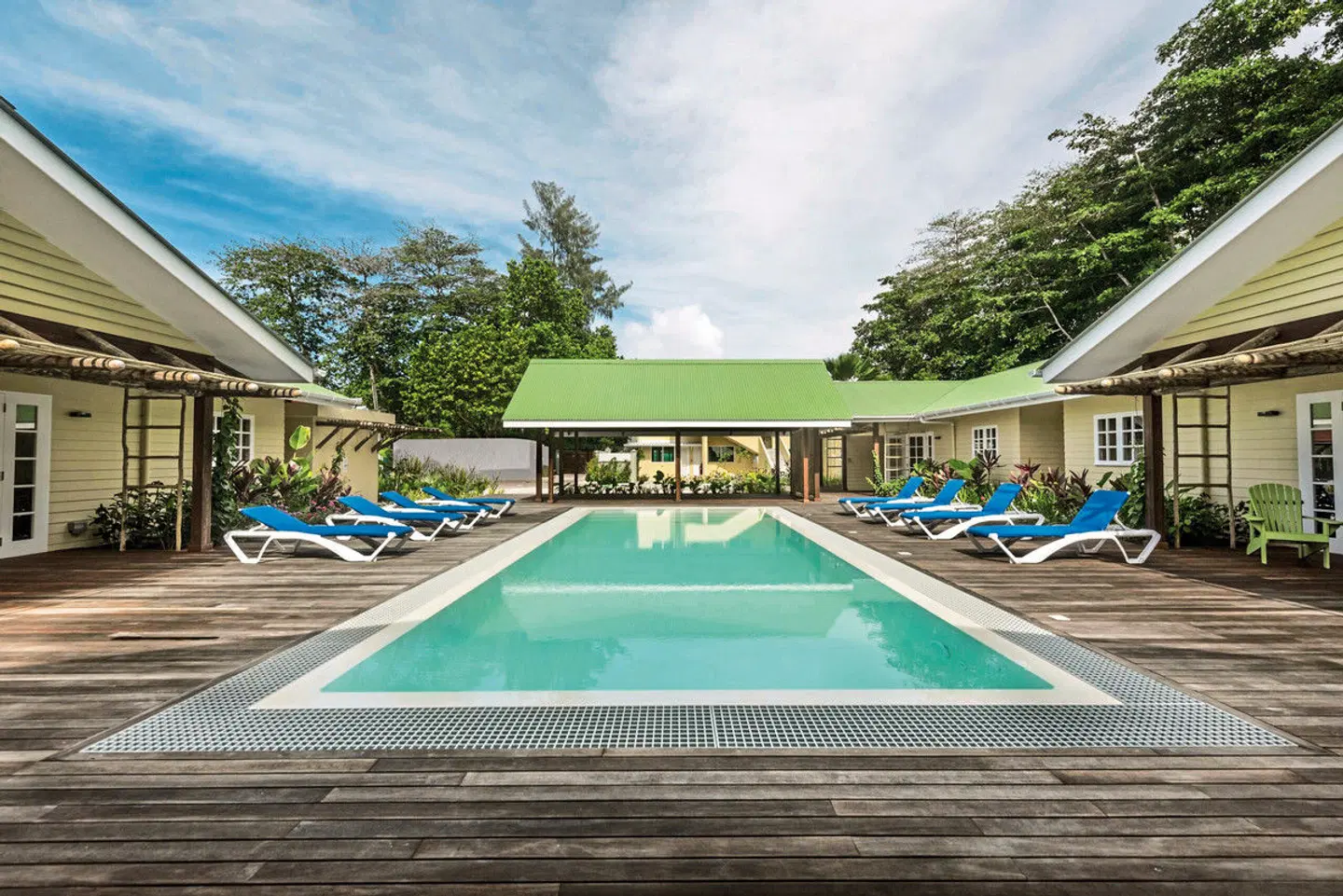 Residence Praslinoise OUTDOOR_POOL