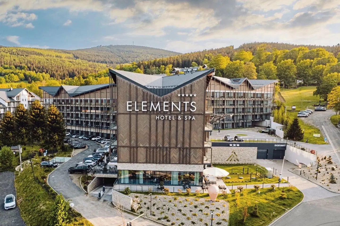 Elements Hotel & SPA EXTERIOR