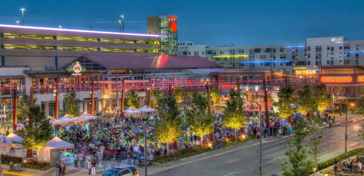 Holiday Inn Chicago OHare - Rosemont EXTERIOR