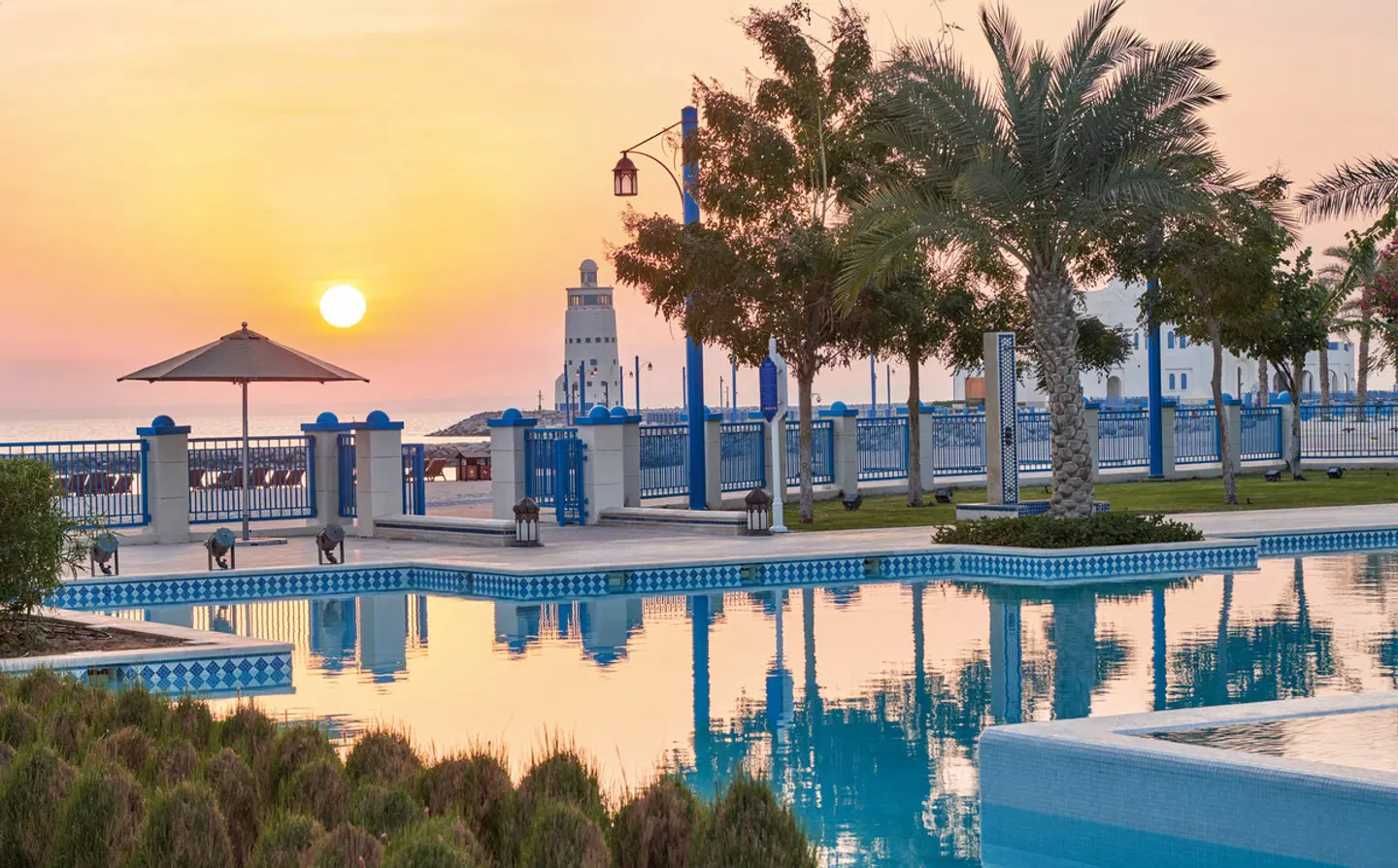 Hilton Salwa Beach Resort & Villas OUTDOOR_POOL