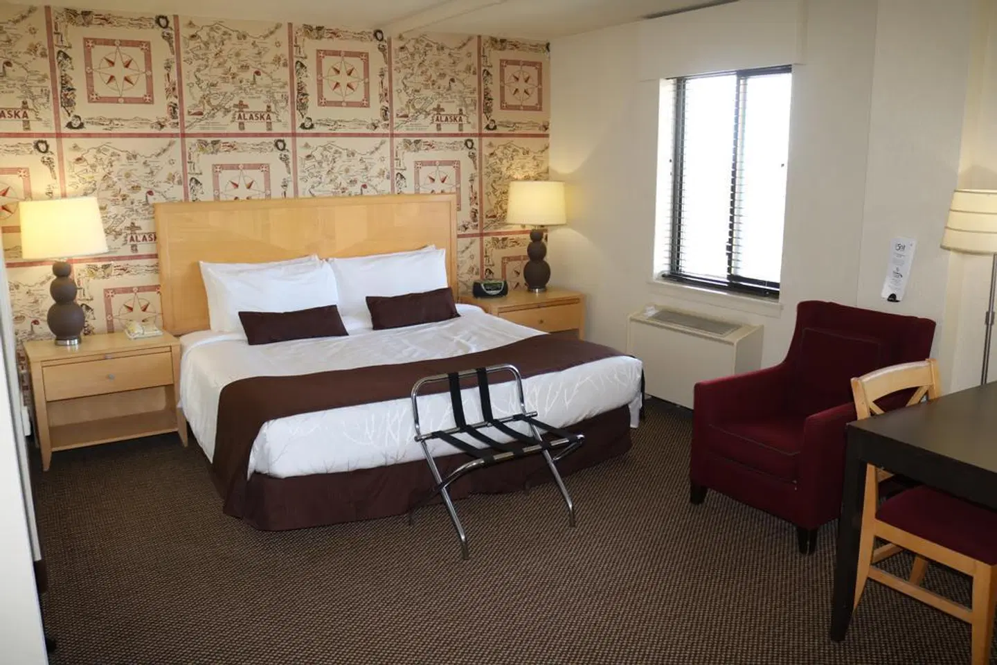 Inlet Tower Hotel & Suites ROOM_EXAMPLE