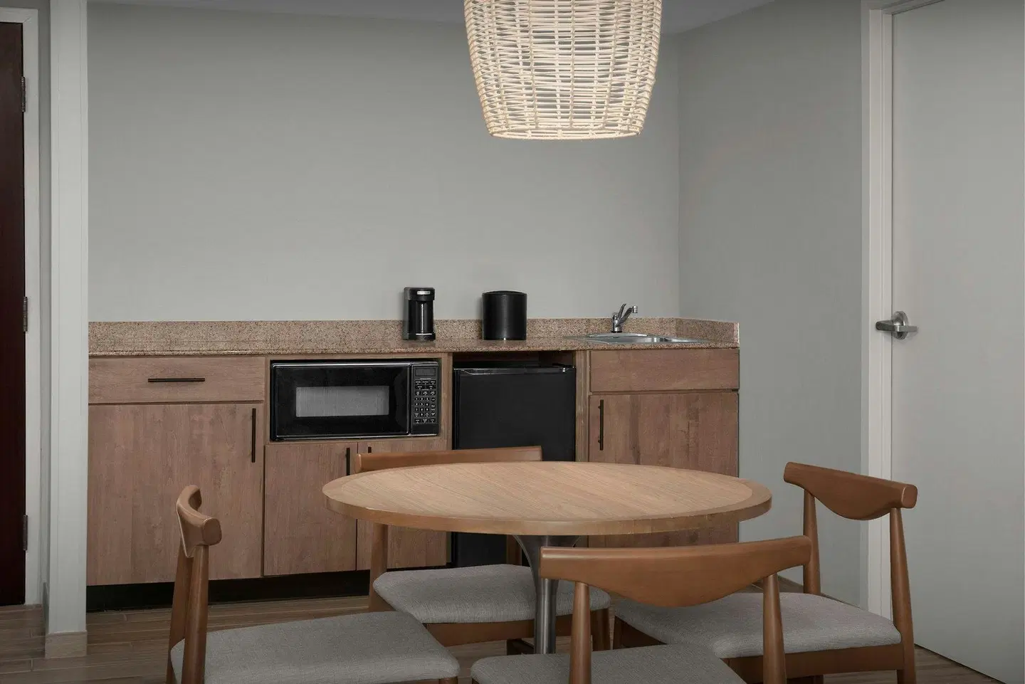 Courtyard by Marriott Virginia Beach Oceanfront/South LOUNGE_LOBBY