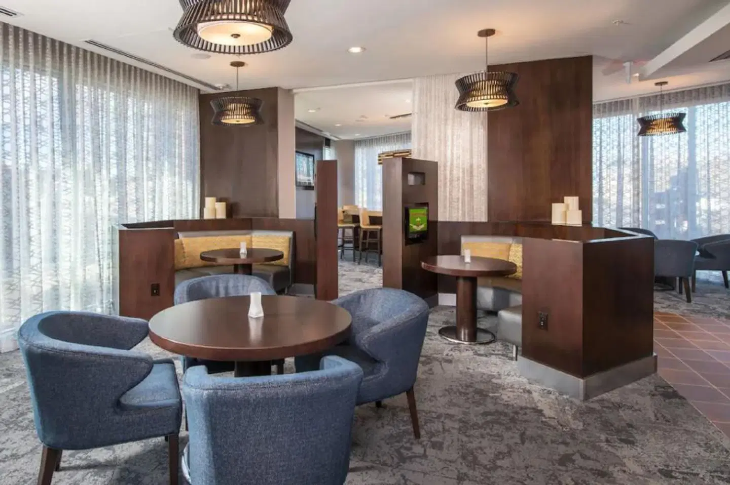 Courtyard by Marriott Washington, DC/U.S. Capitol LOUNGE_LOBBY