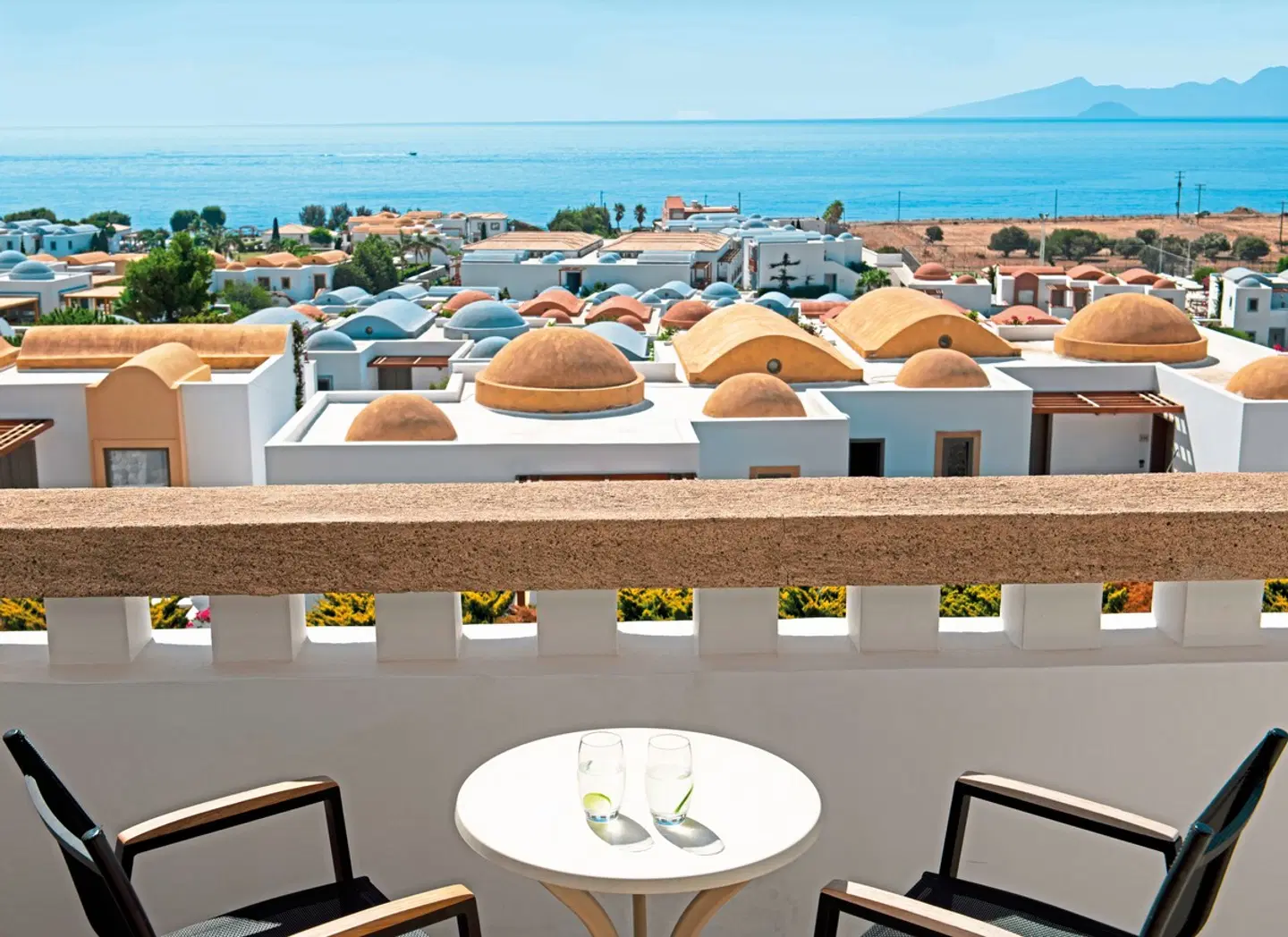 Mitsis Selection Blue Domes Terrasse