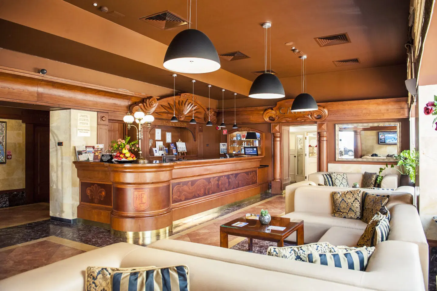 Europejski Wroc'aw Centrum Bar