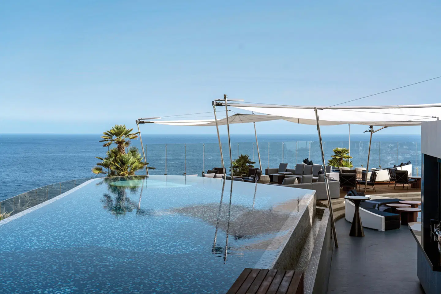 Savoy Palace OUTDOOR_POOL