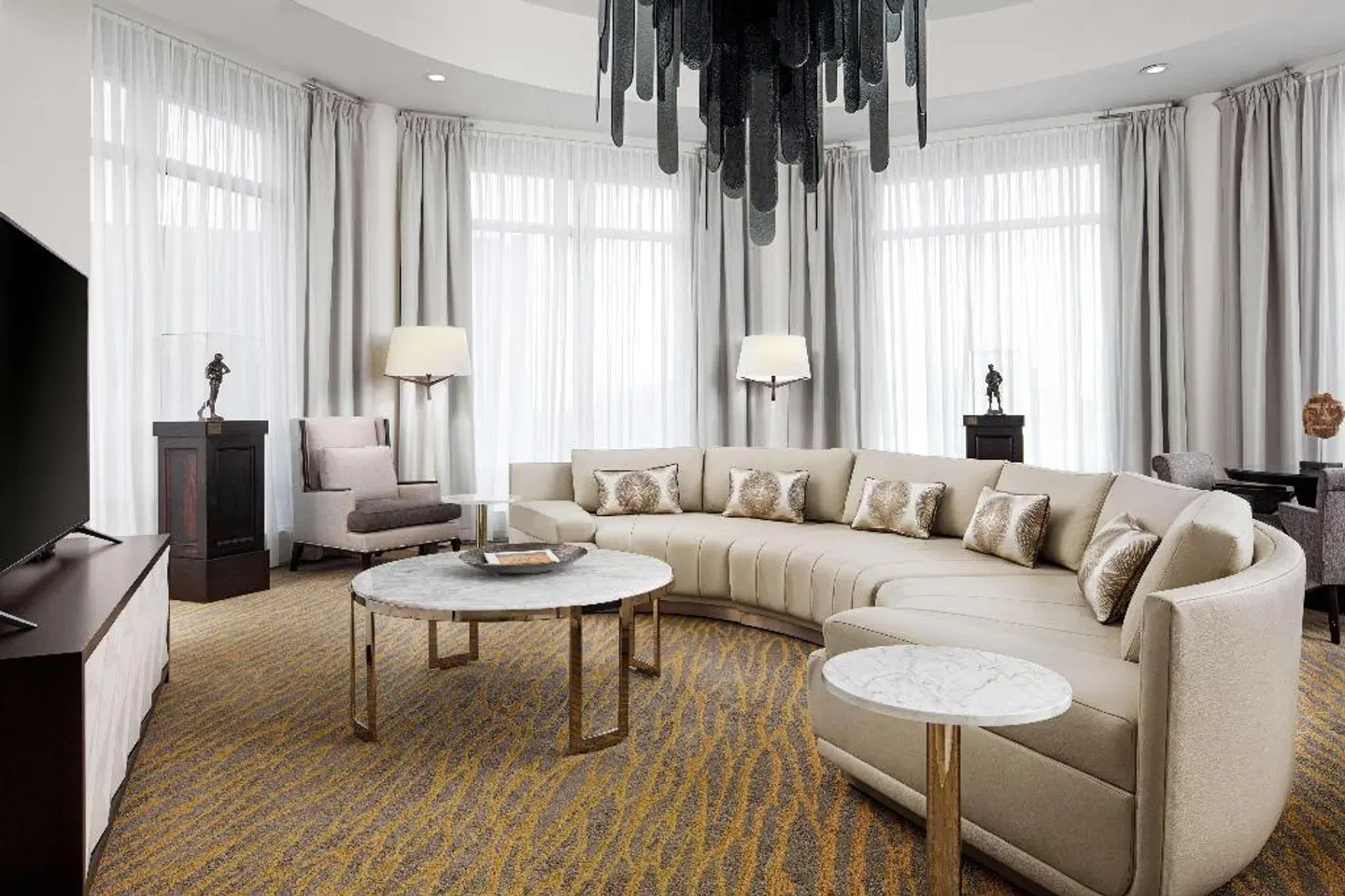 The Inn at Penn, a Hilton Hotel LOUNGE_LOBBY