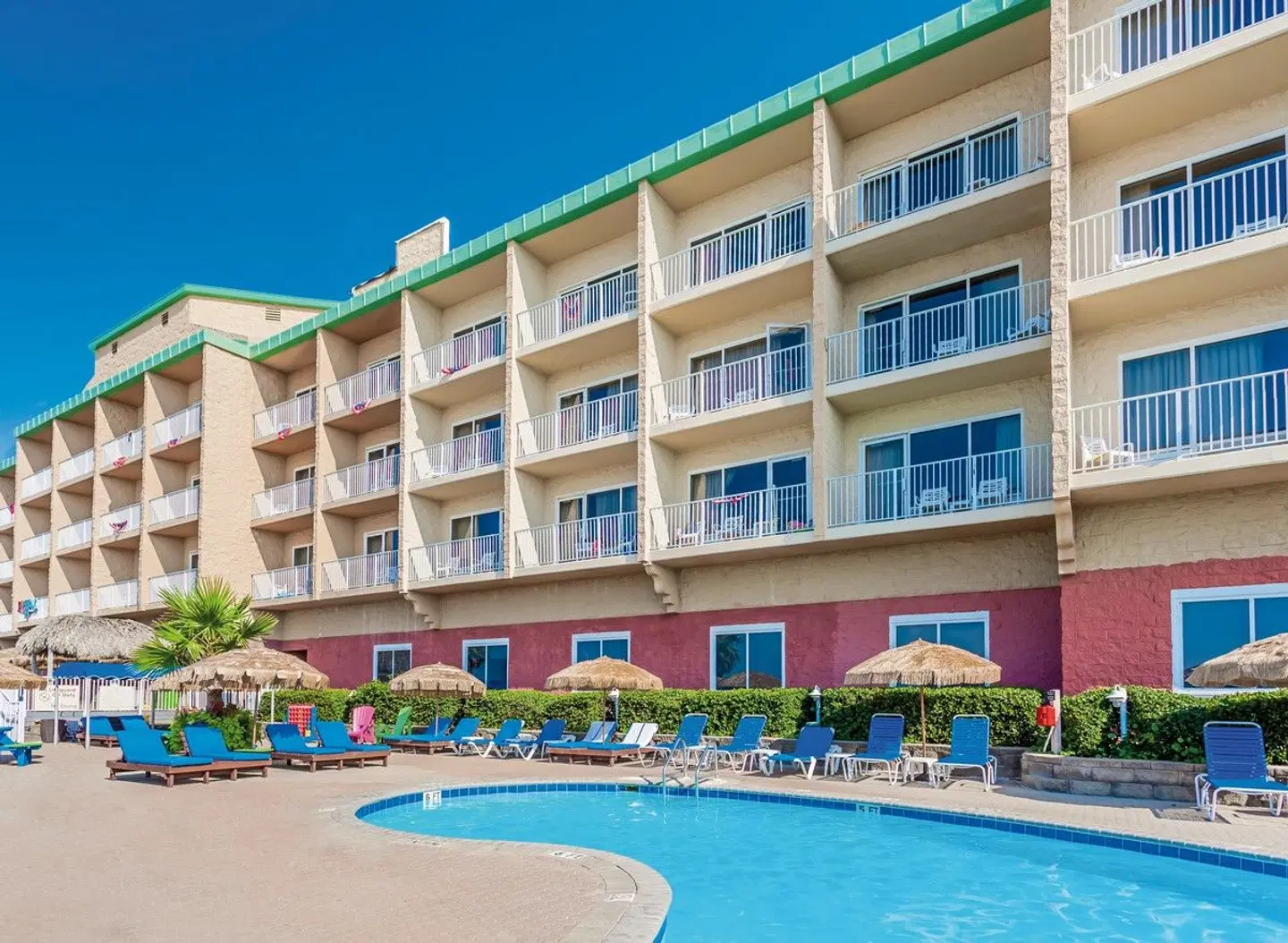 Hampton Inn Pensacola Beach OUTDOOR_POOL