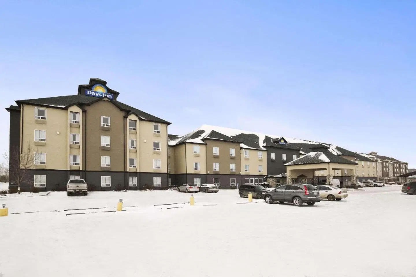 Days Inn by Wyndham Regina EXTERIOR