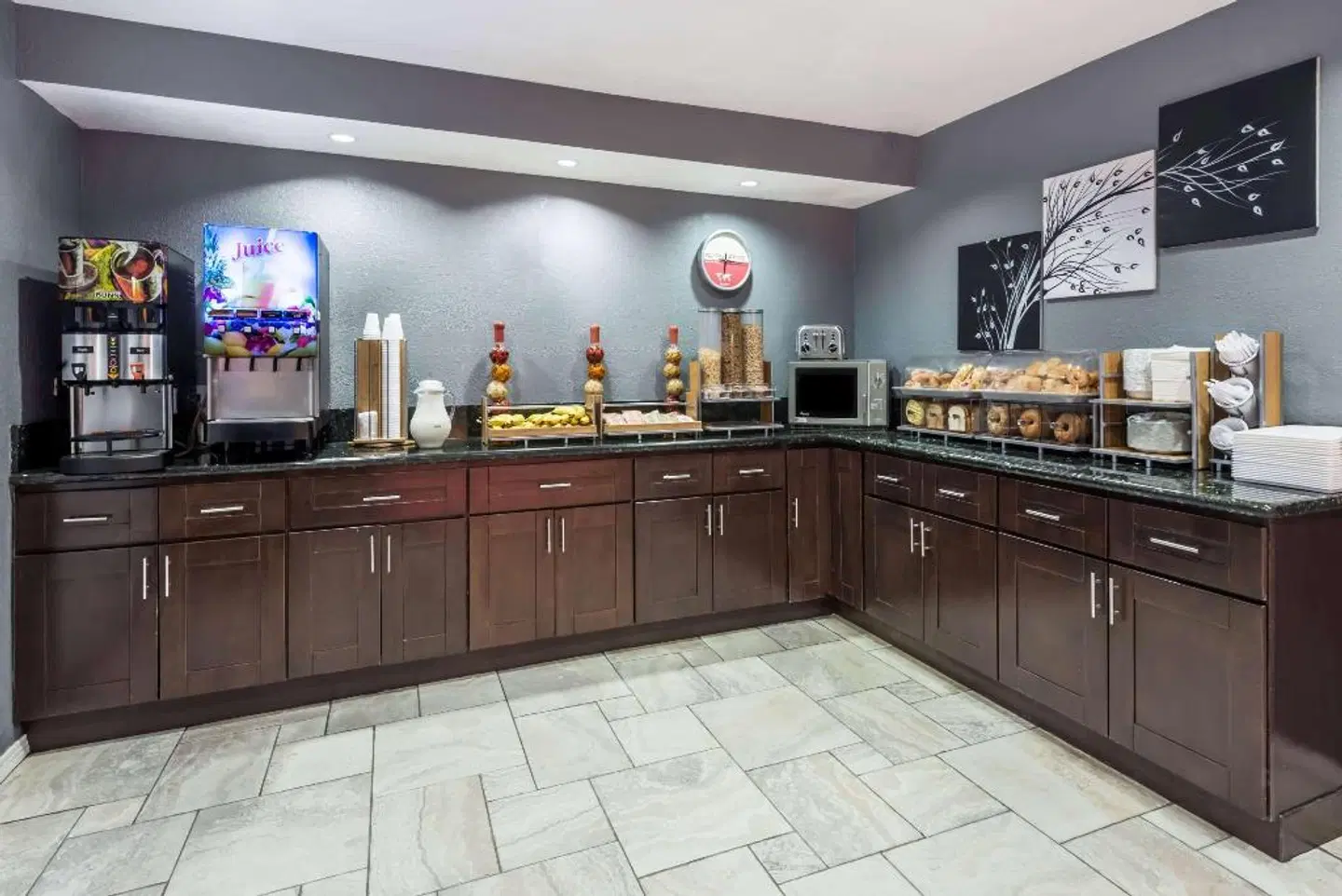 Ramada Limited SeaWorld Restaurant