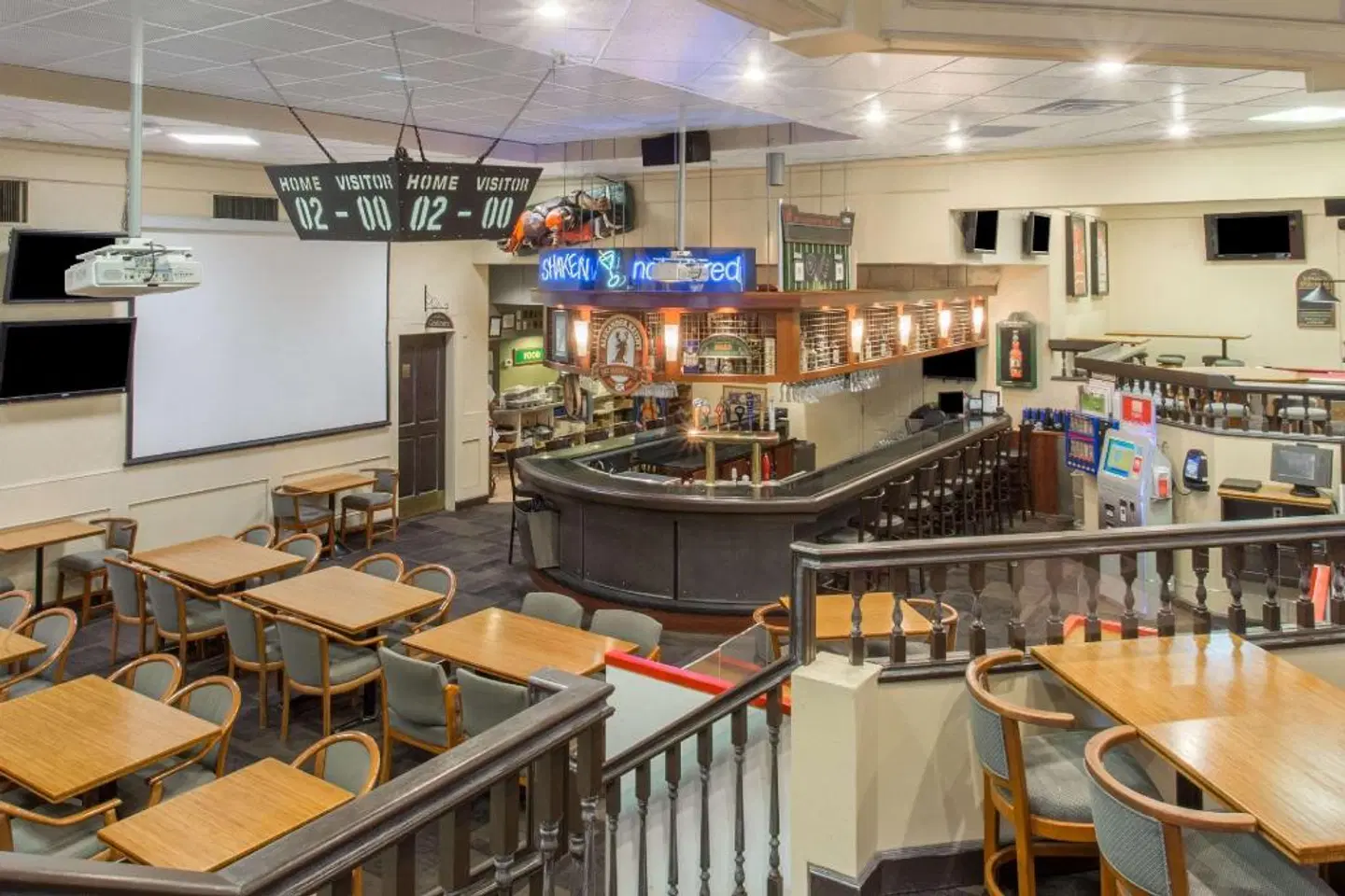 Ramada Hotel and Conference Centre Kelowna Restaurant