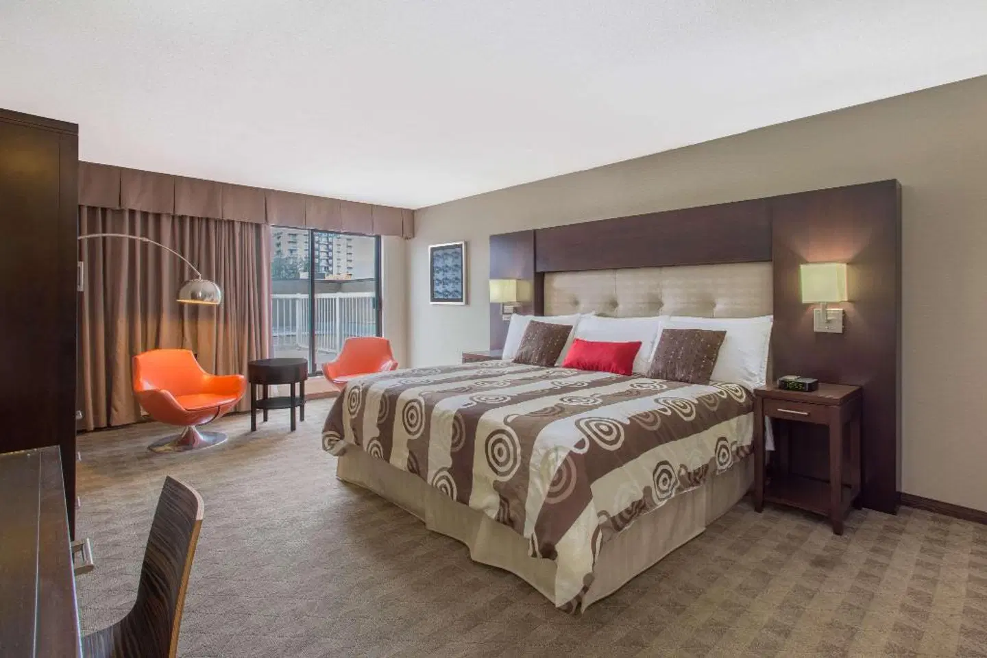 Ramada Hotel and Conference Centre Kelowna ROOM_EXAMPLE