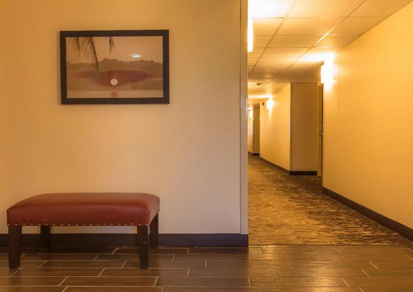 Red Roof Plus Miami Airport ROOM_EXAMPLE