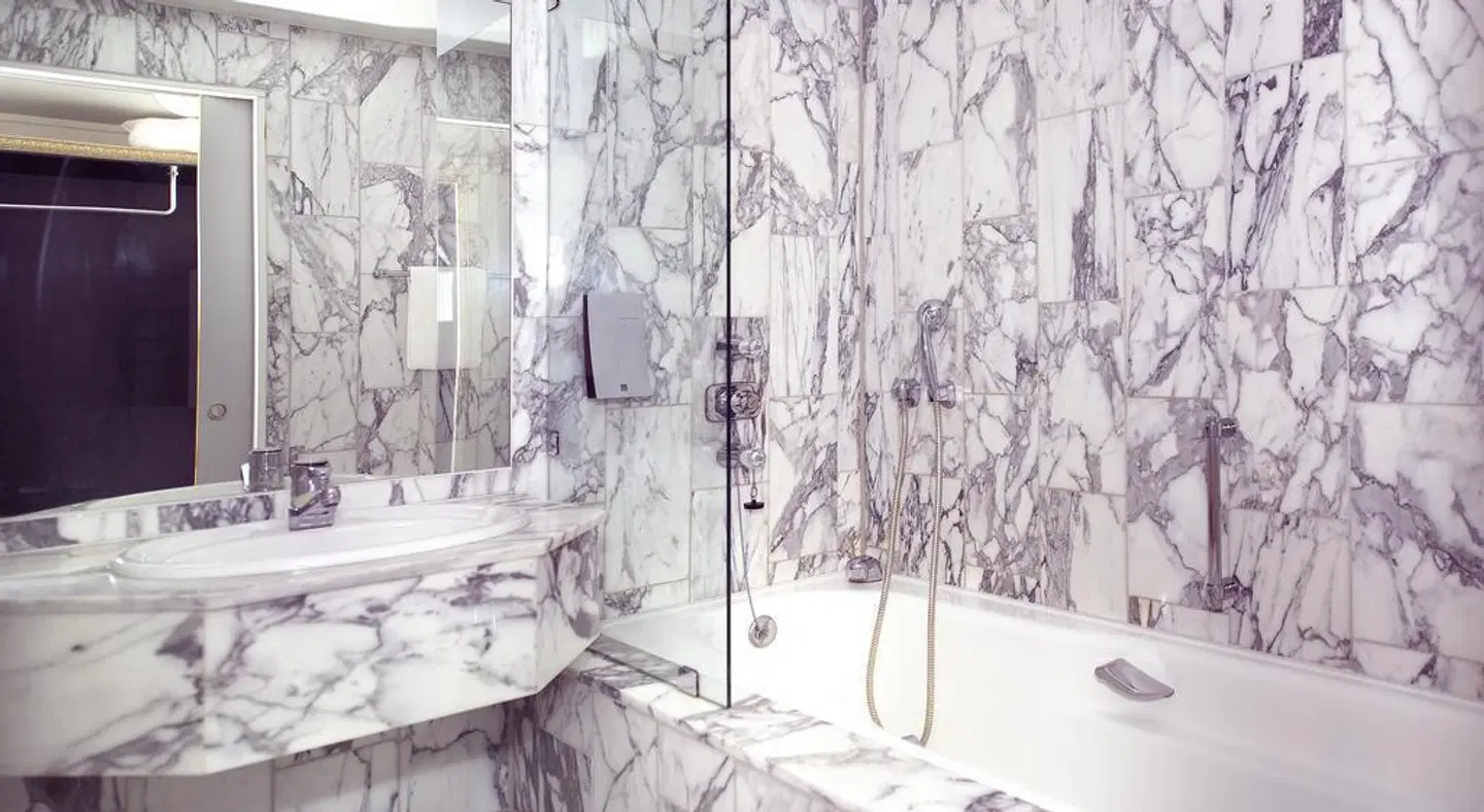 Clarion Collection Hotel Grand Olav Badezimmer