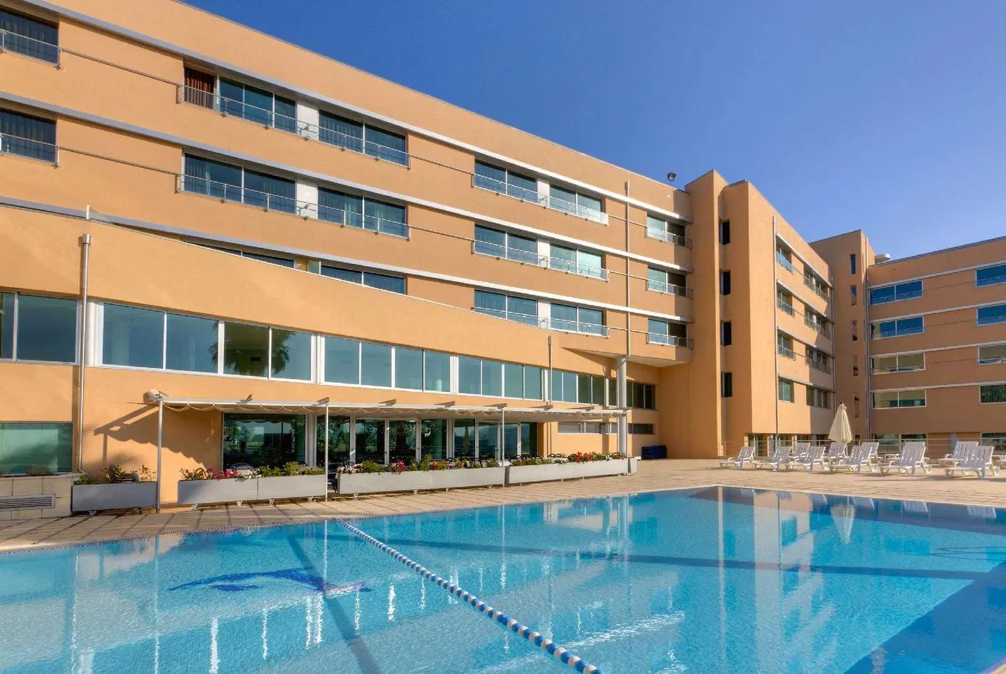 TRYP Porto Expo Hotel OUTDOOR_POOL
