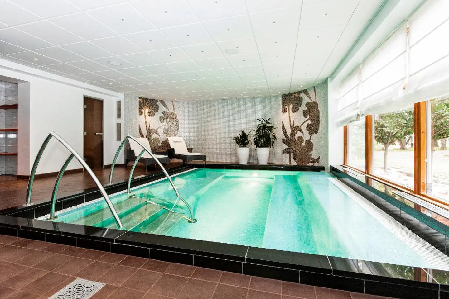 Elite Park Avenue Hotel Hallenbad