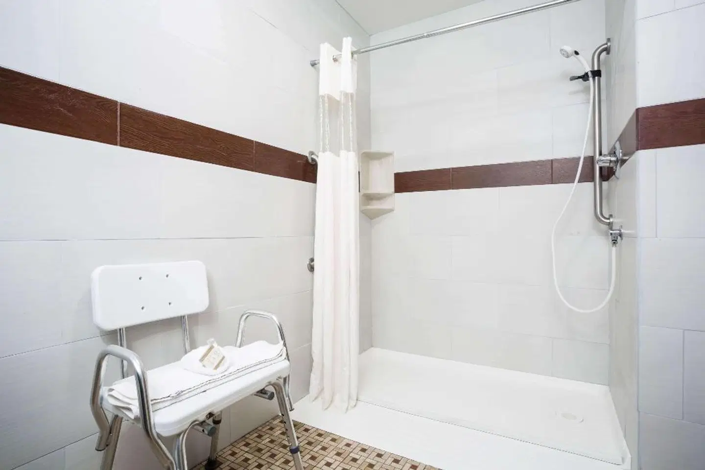 Howard Johnson Williams Badezimmer