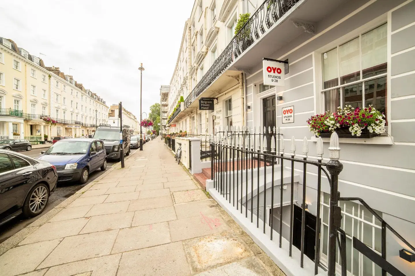 OYO Studios @ 28 Terrasse