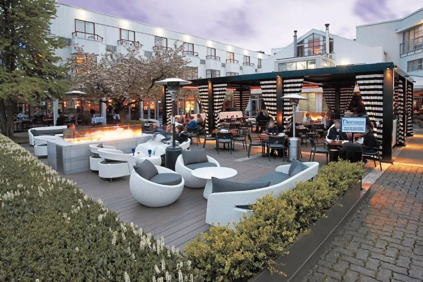 Granville Island Hotel Terrasse