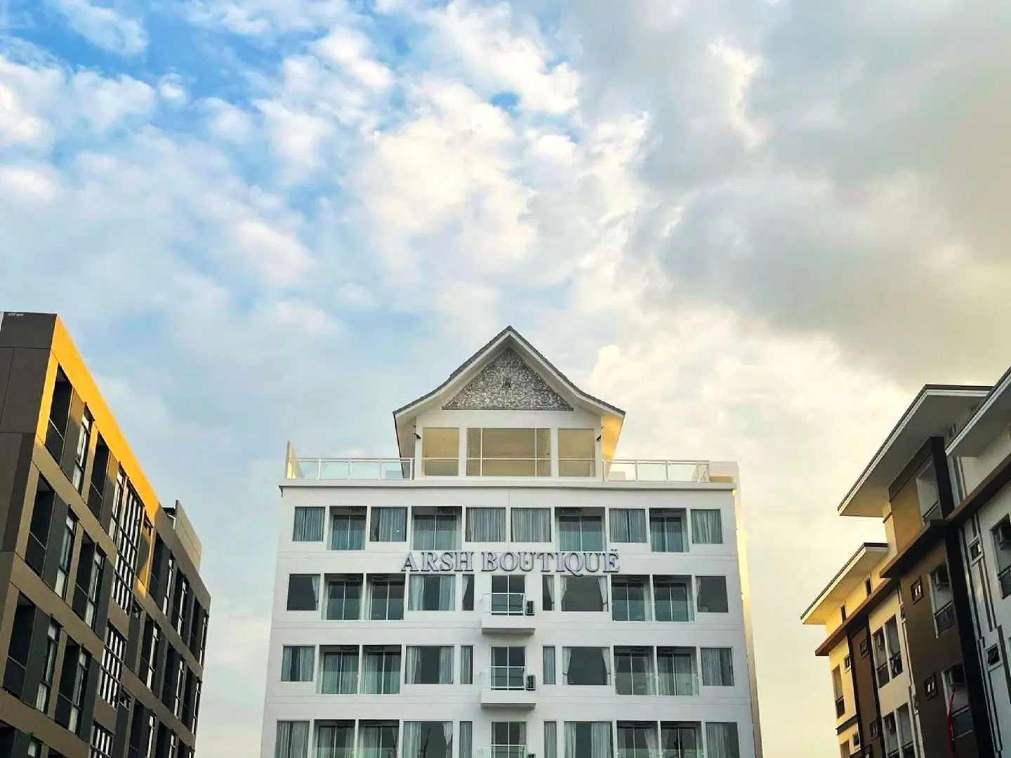 Arsh Boutique Hotel EXTERIOR