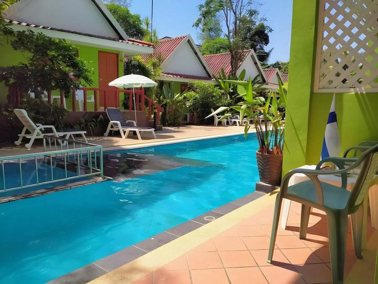Khaolak C-nior Bungalows OUTDOOR_POOL