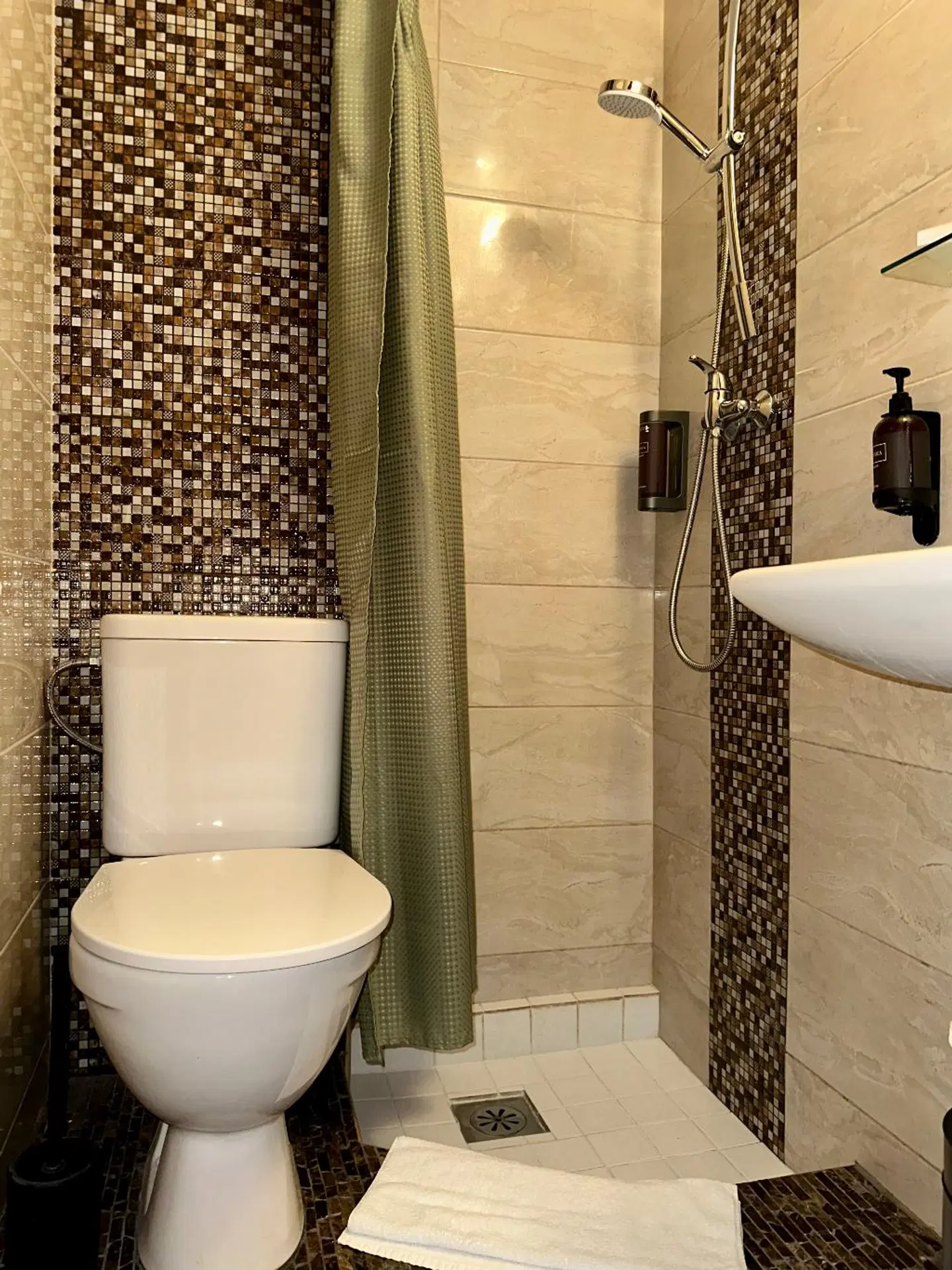 Botel Albatros Badezimmer