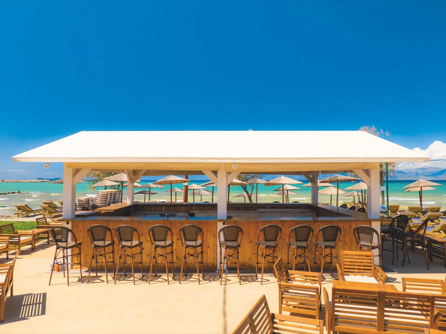 Angela Beach Hotel Bar