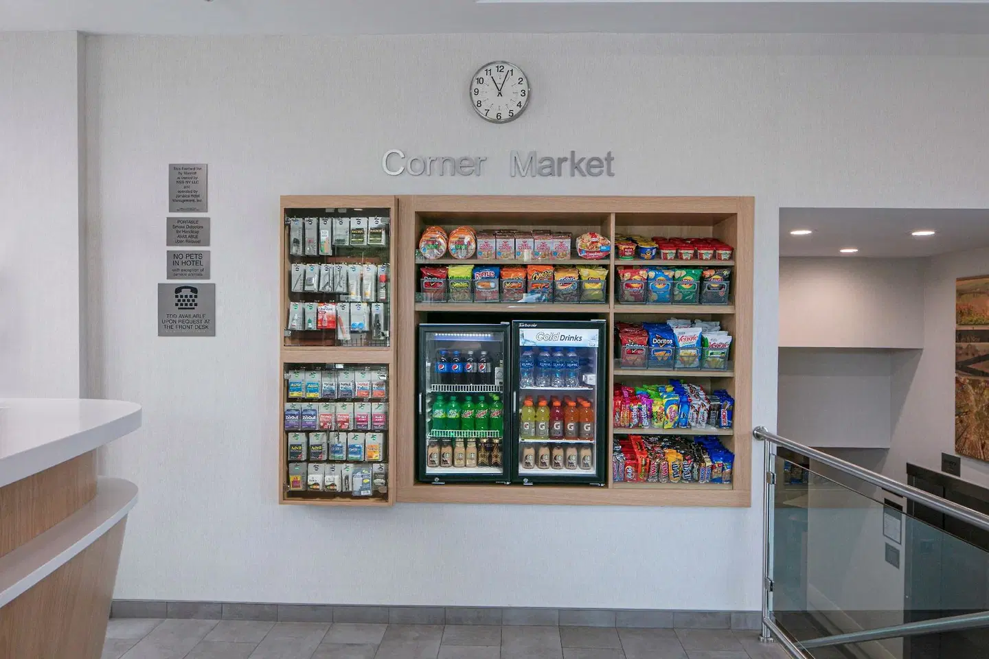 Fairfield Inn by Marriott New York JFK Airport LOUNGE_LOBBY