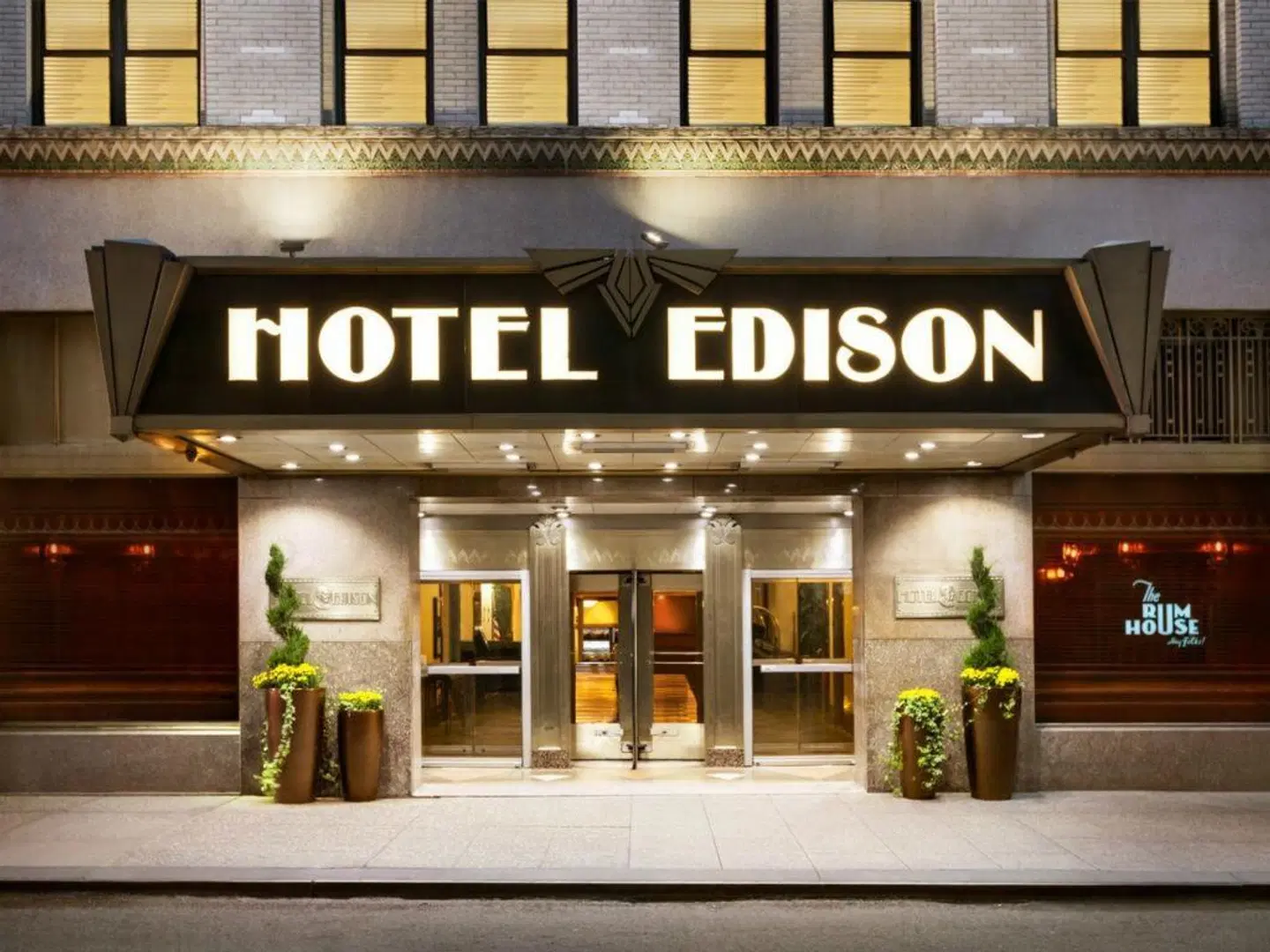 Edison EXTERIOR