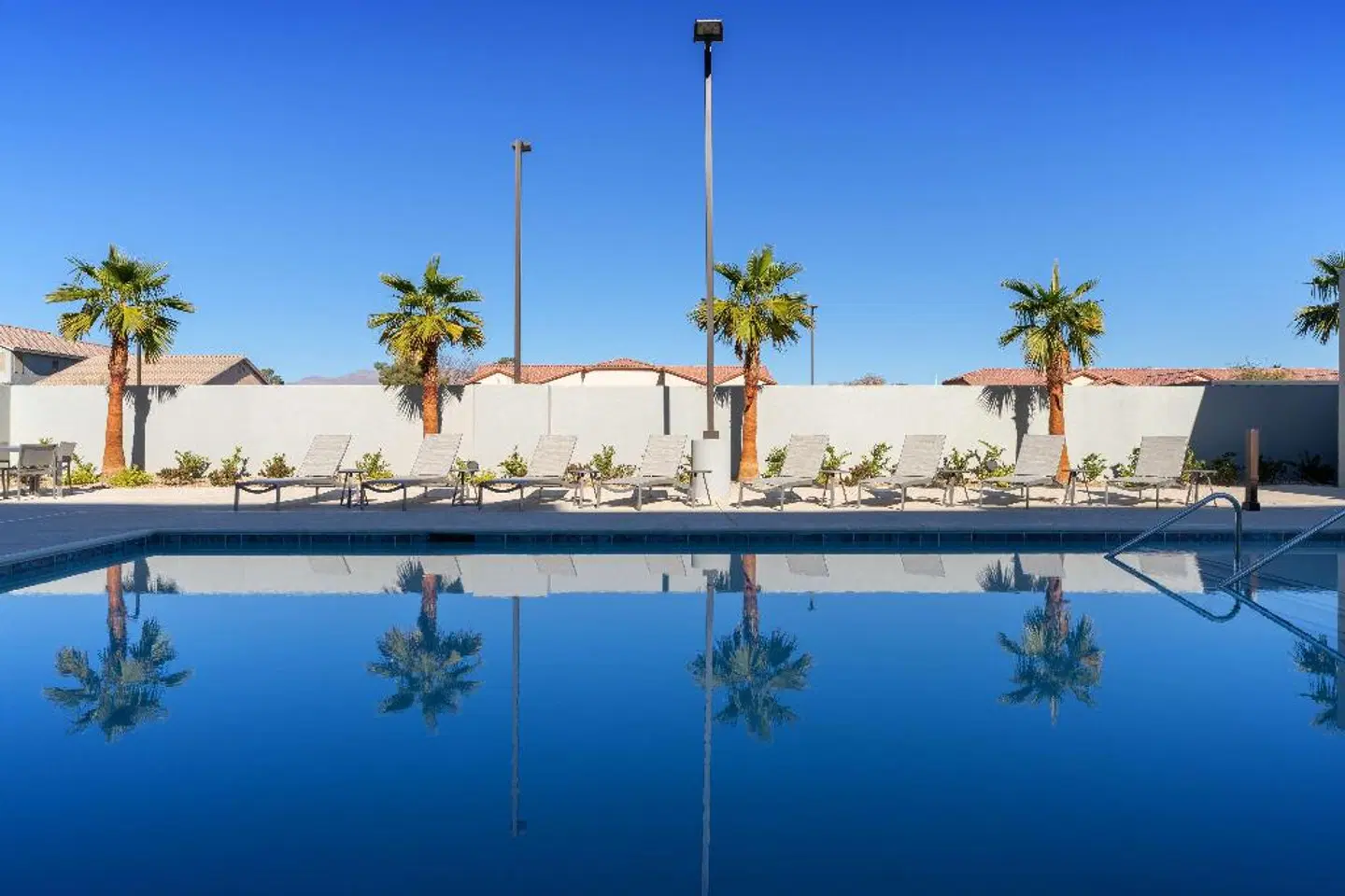 Homewood Suites By Hilton North Las Vegas Speedway OUTDOOR_POOL