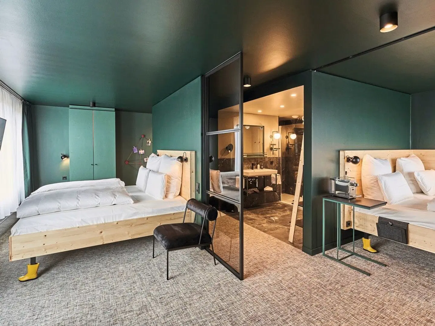 Urban Nature HEALTH_BEAUTY