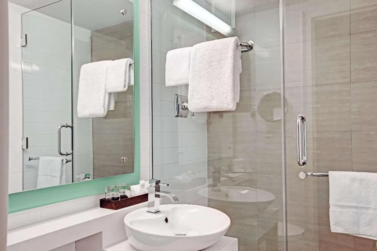 The New Yorker Hotel by Lotte Hotels Badezimmer