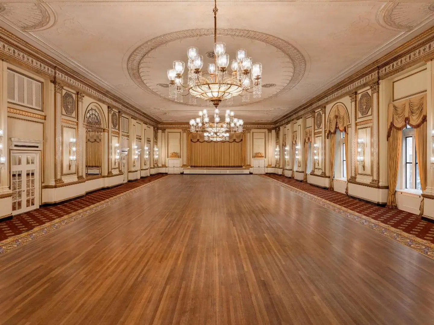 Fairmont Hotel Vancouver LOUNGE_LOBBY