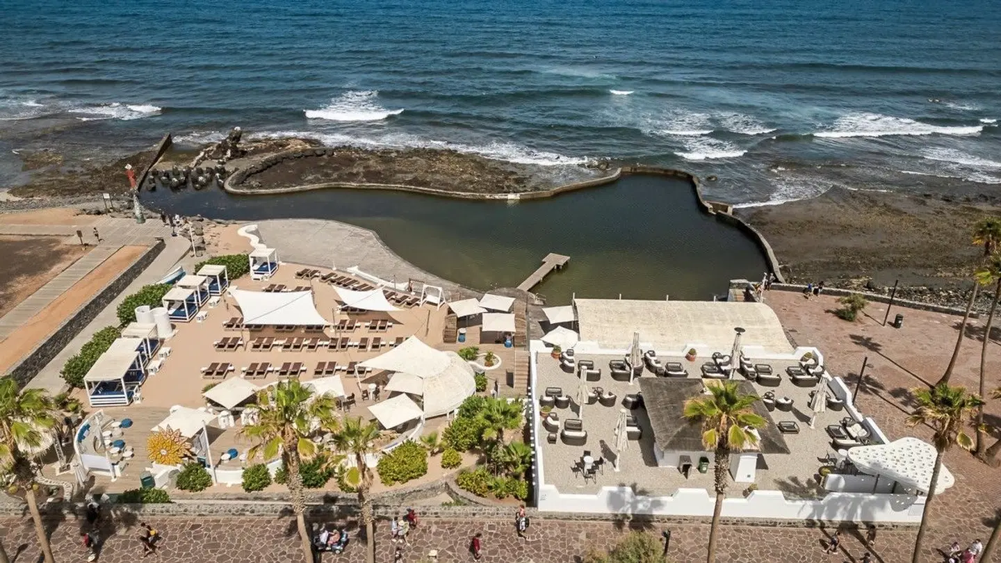 Europe Villa Cortés EXTERIOR